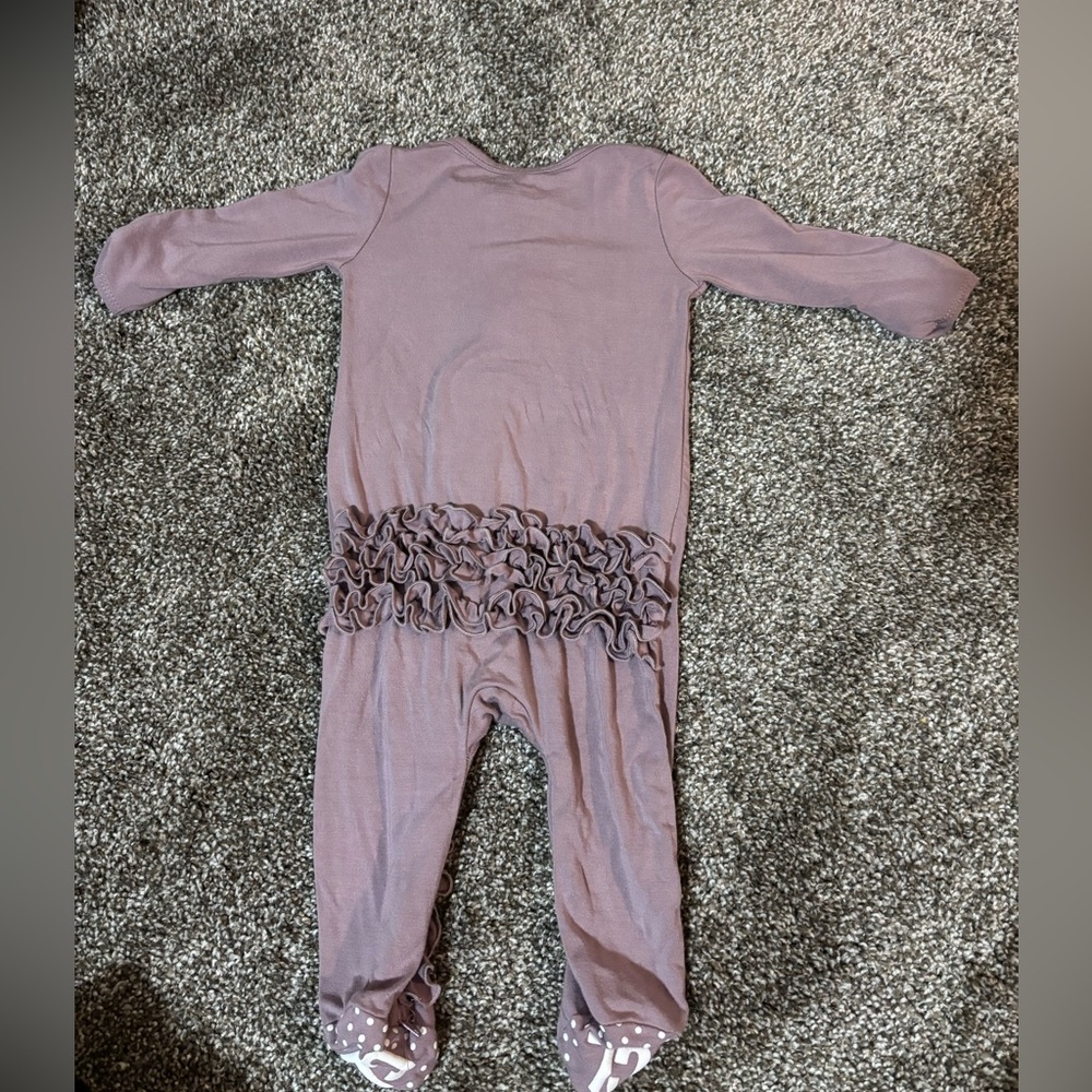Caden Lane Solid Dusty Purple Bamboo Zipper Ruffle Footie ￼ - Picture 2 of 6